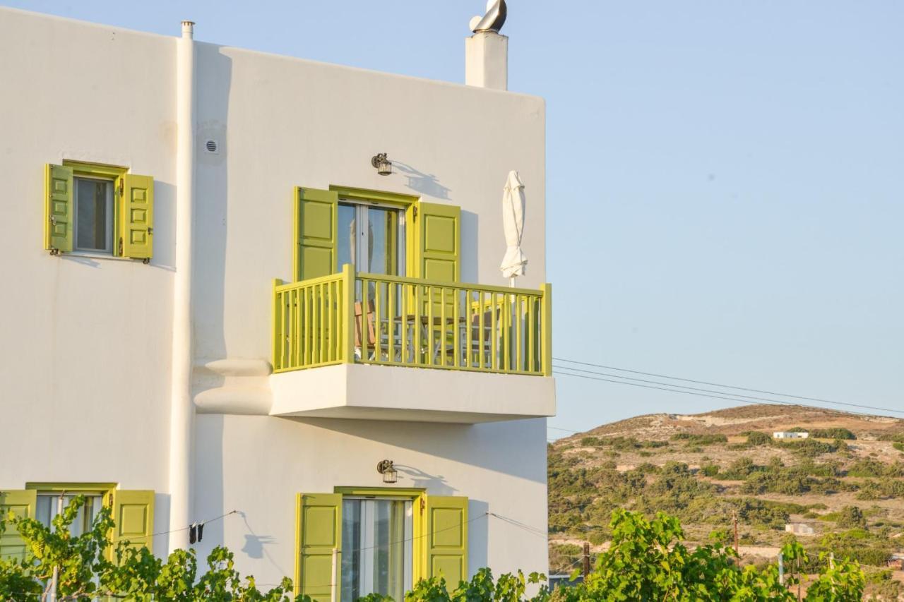 Zeras Apartments Adamantas  Exterior photo