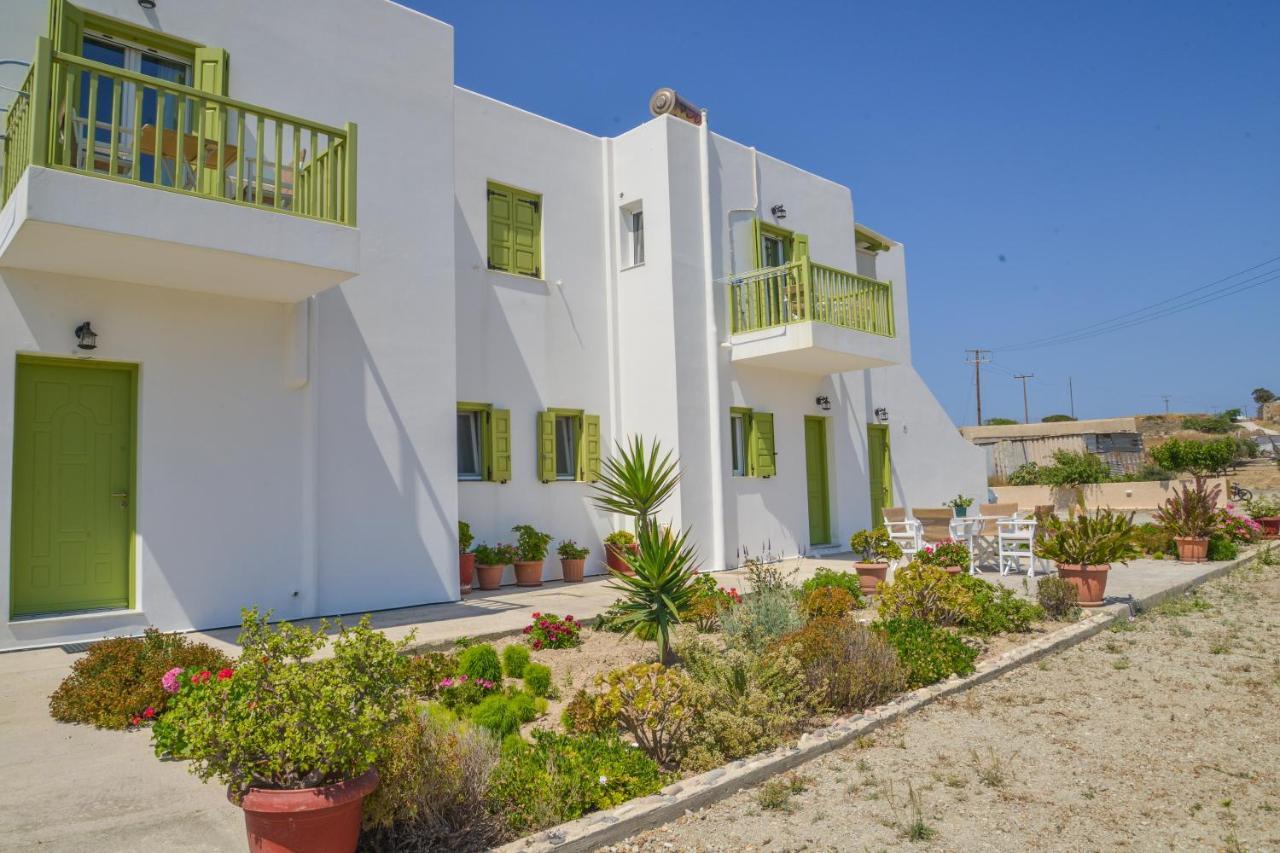 Zeras Apartments Adamantas  Exterior photo